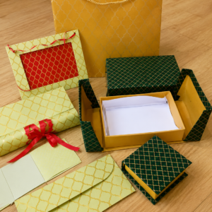 Royal Elegance Invitation Set